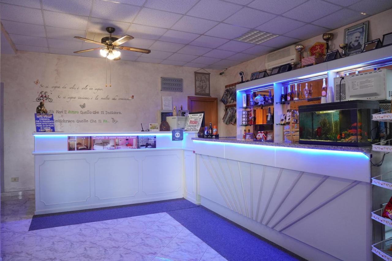 Hotel Stefany Lago Patria Bagian luar foto