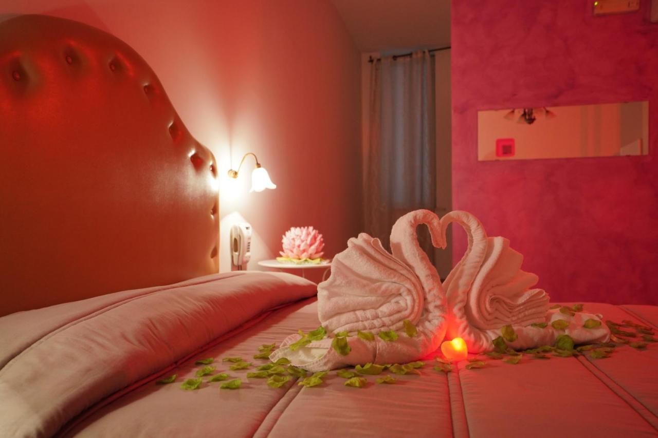Hotel Stefany Lago Patria Bagian luar foto